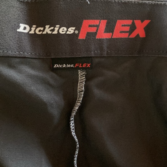 Men’s Dickies Regular Fit Flex gray flat front chino cargo shorts size 54 - NWT - Picture 6 of 8